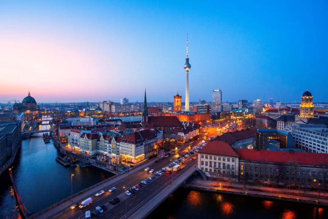 搬家到德国 国际搬家公司 德国首都柏林